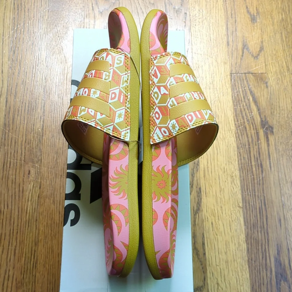 NIB FARM Rio Slide Sandals Adidas Collab Pink Abstract Floral Women's Size 10